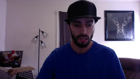 Snapshot of doingmek9 chatting on February 8, 6:22 pm doingmek9 online show from February 8, 6:22 pm