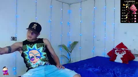 DOMINIC AND ANDREW online show from December 19, 4:46 pm