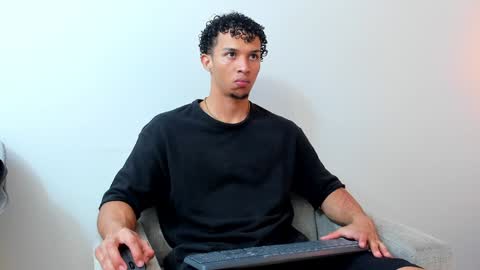 Snapshot of dominick_star chatting on January 12, 2:56 am Dominick Star online show from January 12, 2:56 am