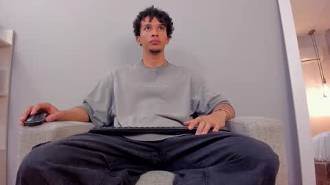 Snapshot of dominick_star chatting on October 26, 4:03 am Dominick Star online show from October 26, 4:03 am