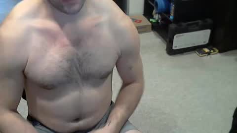 Snapshot of domjfriesen1541 chatting on February 6, 3:31 pm domjfriesen1541 online show from February 6, 3:31 pm