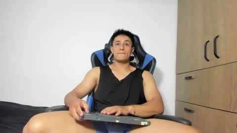 dorman_boy online show from April 7, 9:26 pm