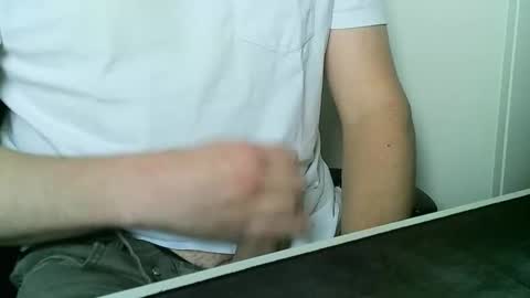 doudoudou online show from November 14, 9:55 am