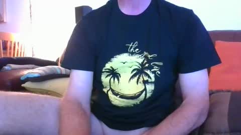 Snapshot of downundercock22 chatting on October 18, 3:17 pm downundercock22 online show from October 18, 3:17 pm