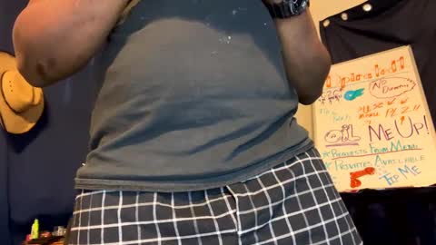 MrPirated online show from February 19, 4:33 pm