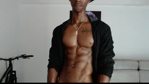 Drake 23 online show from March 1, 4:39 pm