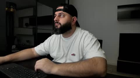 DravenPeak online show from February 15, 8:50 pm