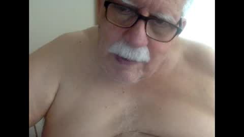 drnick069 online show from December 3, 4:02 pm