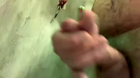 droppingloads82 online show from January 1, 5:43 am