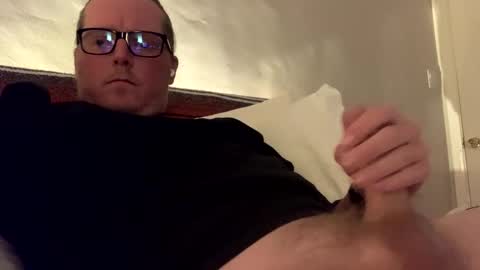 Snapshot of dustborn chatting on March 5, 6:54 am DUSTBORN online show from March 5, 6:54 am