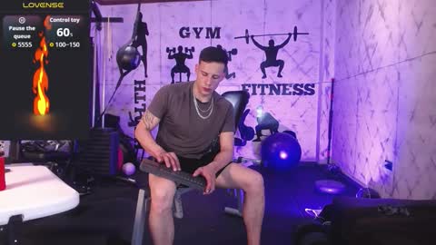 Dustin Sonne online show from October 27, 4:37 am