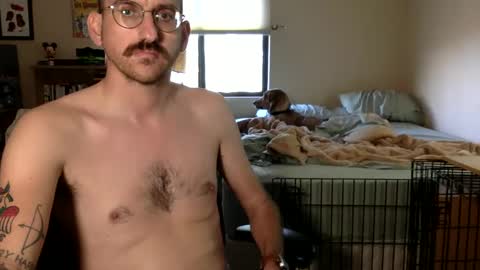 Snapshot of dwdw59 chatting on September 15, 10:33 pm dwdw59 online show from September 15, 10:33 pm