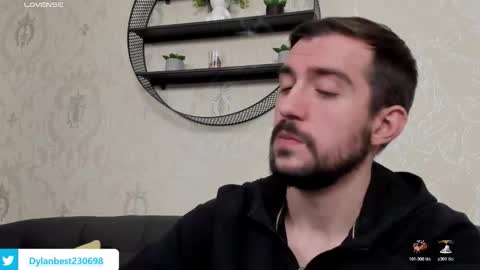 Dylan online show from February 5, 12:06 am