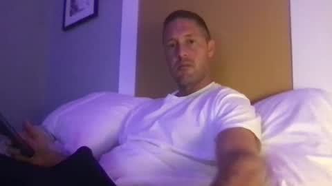 Dylans ThicK online show from October 7, 5:22 am
