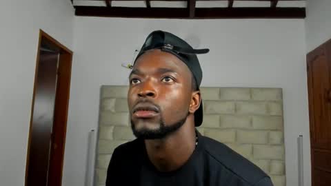 Dylan Taylor online show from January 18, 7:27 pm