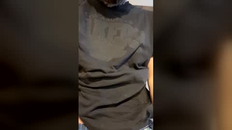 French Guy online show from December 14, 9:05 am