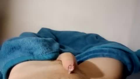 Snapshot of eden_glock chatting on February 9, 6:01 am Hey my name is Eden     follow me IG ede glock online show from February 9, 6:01 am