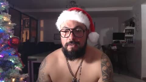 edgarram83 online show from December 26, 3:16 am