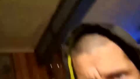 edmore1215 online show from December 30, 9:59 am