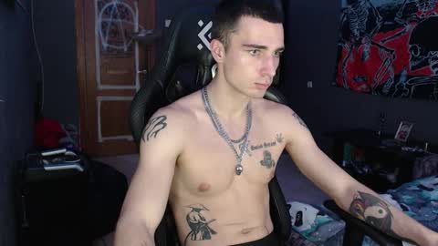 Eduar online show from October 30, 1:12 pm