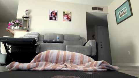 Snapshot of edward2736 chatting on September 26, 2:59 pm edward2736 online show from September 26, 2:59 pm