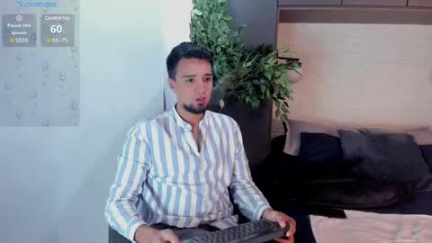 Eduardo online show from February 16, 3:26 am