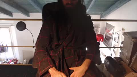 eighthundredeightyeight online show from February 15, 9:16 am