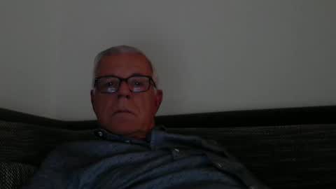 eisbaer1957 online show from November 2, 2:21 pm