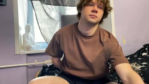 Eitan online show from April 1, 12:07 pm