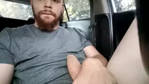 Snapshot of elcarlos25 chatting on October 30, 5:03 pm elcarlos25 online show from October 30, 5:03 pm