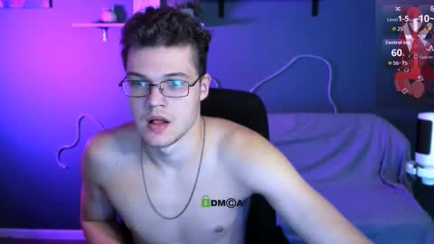 Snapshot of elian_flame chatting on October 21, 10:51 am elian_flame online show from October 21, 10:51 am
