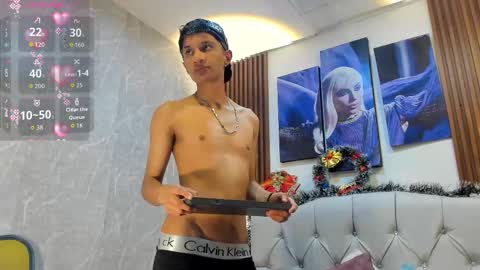 Elian Julian online show from November 21, 1:04 am