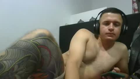 elkinjose182112 online show from February 24, 3:18 am