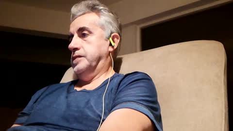 fer online show from January 21, 8:55 am