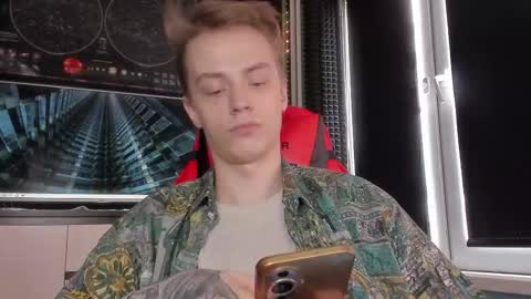 Enker online show from October 2, 9:24 am