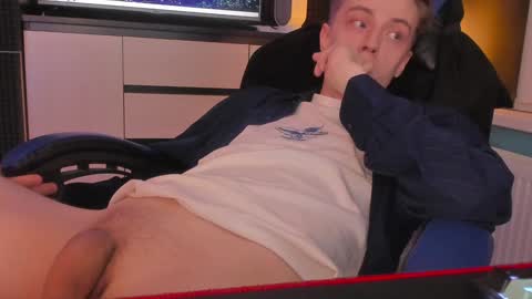 Enker online show from December 11, 9:55 pm