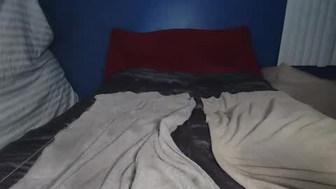 ER0S online show from February 25, 5:19 am