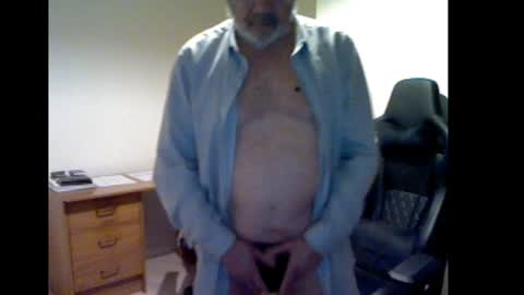 erasmus_d online show from January 8, 6:31 pm