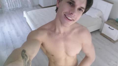 Eric Crush online show from March 2, 5:08 am