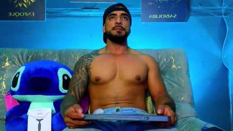 Brayan online show from November 14, 3:31 am