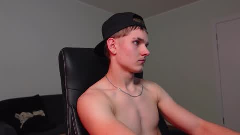    online show from October 25, 1:57 pm