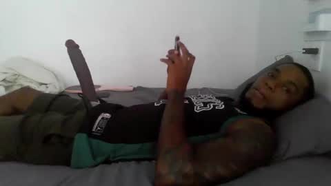 Eric Buck online show from December 17, 7:04 pm