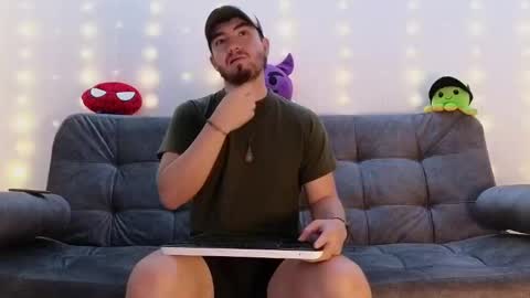 ERICK online show from December 31, 1:57 am