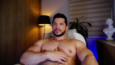 Erick Thompson online show from September 15, 10:00 pm