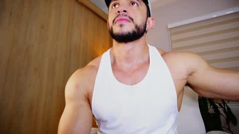 Erick Thompson online show from December 11, 5:43 pm