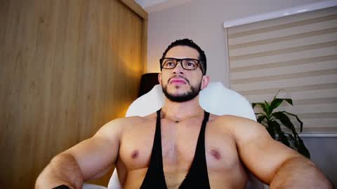 Erick Thompson online show from December 5, 9:39 pm