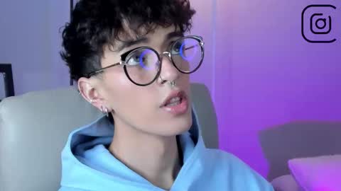   online show from November 14, 9:16 pm