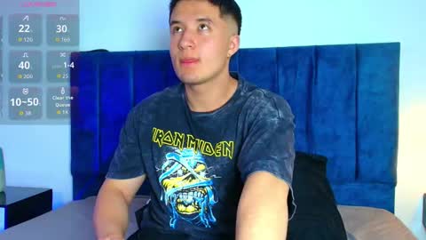 ethanconnor_ online show from December 16, 7:21 pm