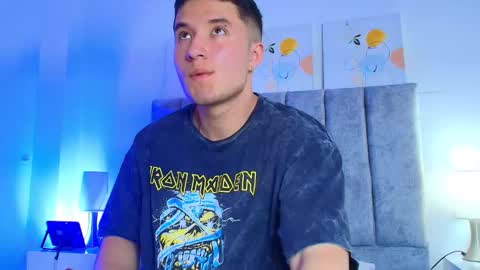 ethanconnor_ online show from November 10, 8:25 pm