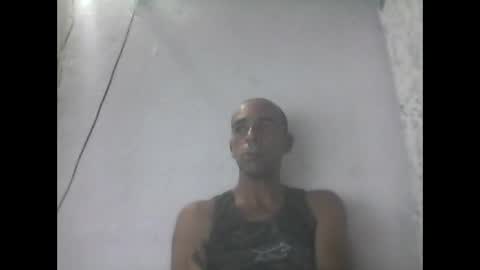 everaldosantos online show from December 10, 1:40 am